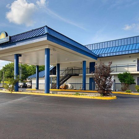 Days Inn By Wyndham Knoxville North Powell Kültér fotó