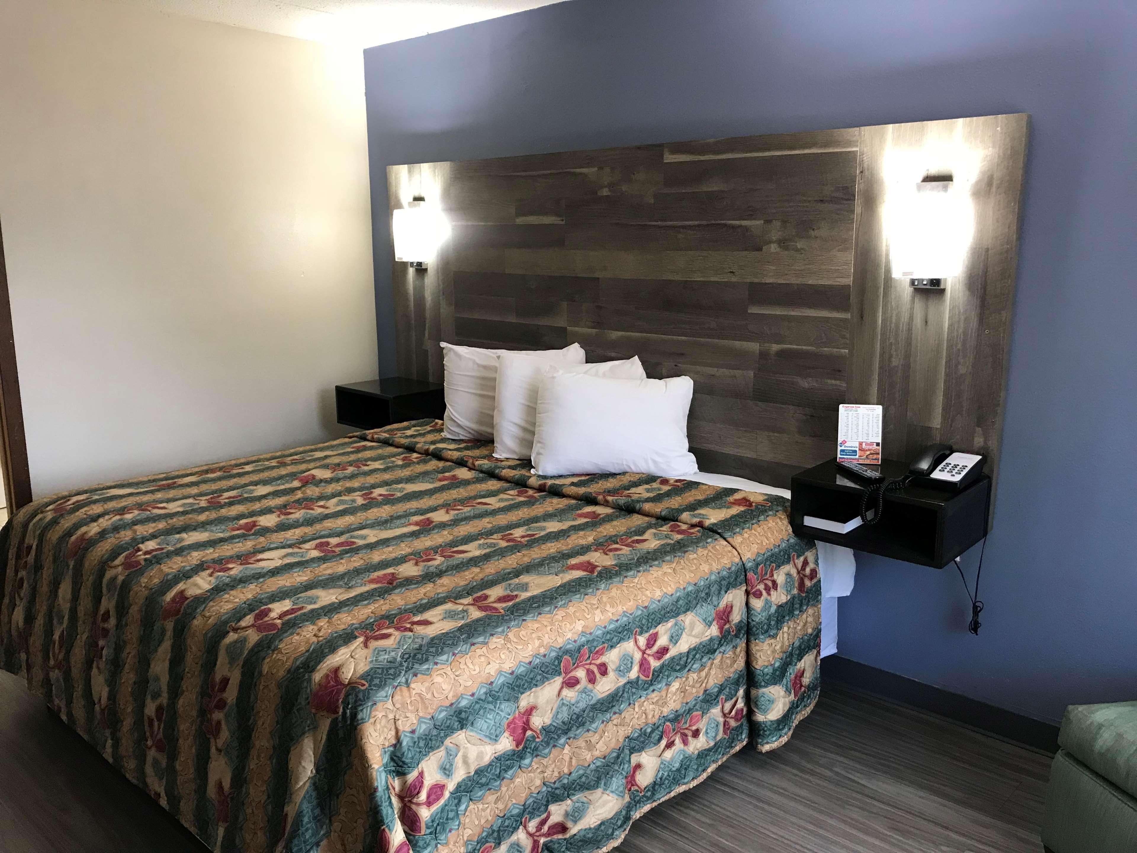 Days Inn By Wyndham Knoxville North Powell Kültér fotó